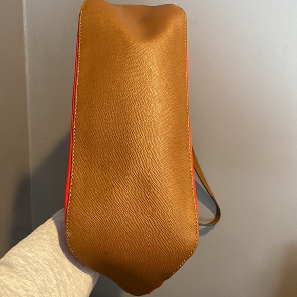 Michael Kors nylon and Saffiano leather tote - Picture 4 of 12